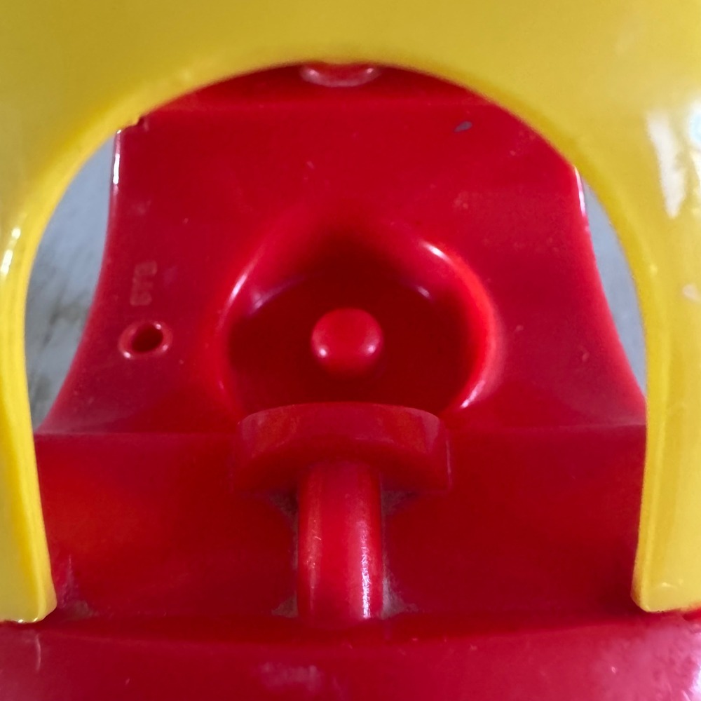 Vintage Fisher Price Little People Toddle Tots Chunky 5 Figures Cozy Coupe Set - Picture 10 of 11